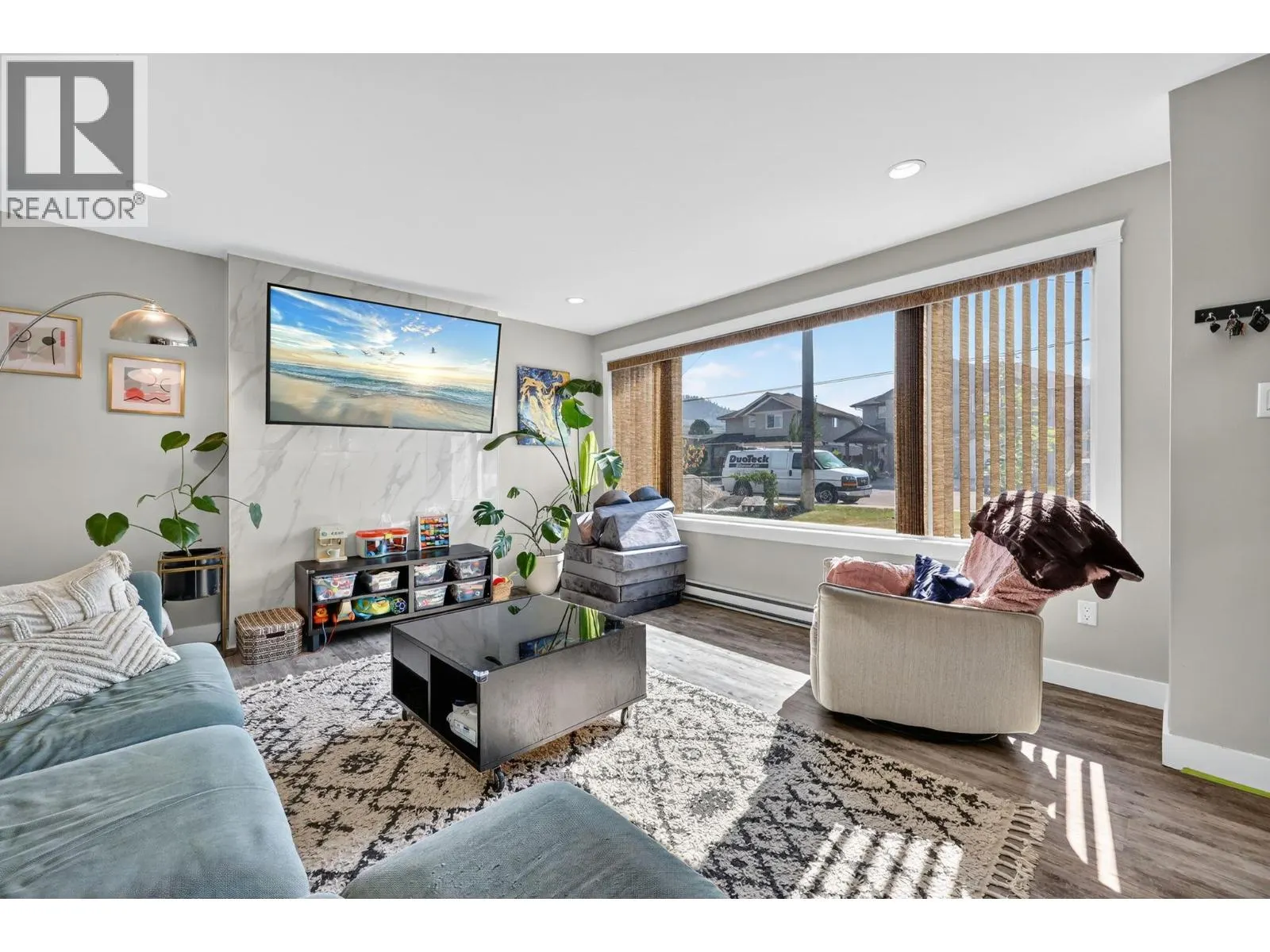 420 Hardie Road