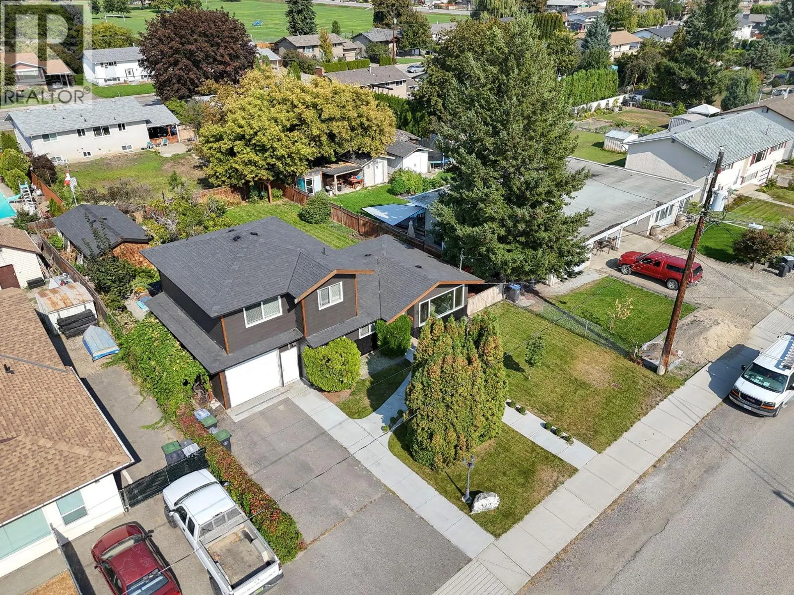 420 Hardie Road
