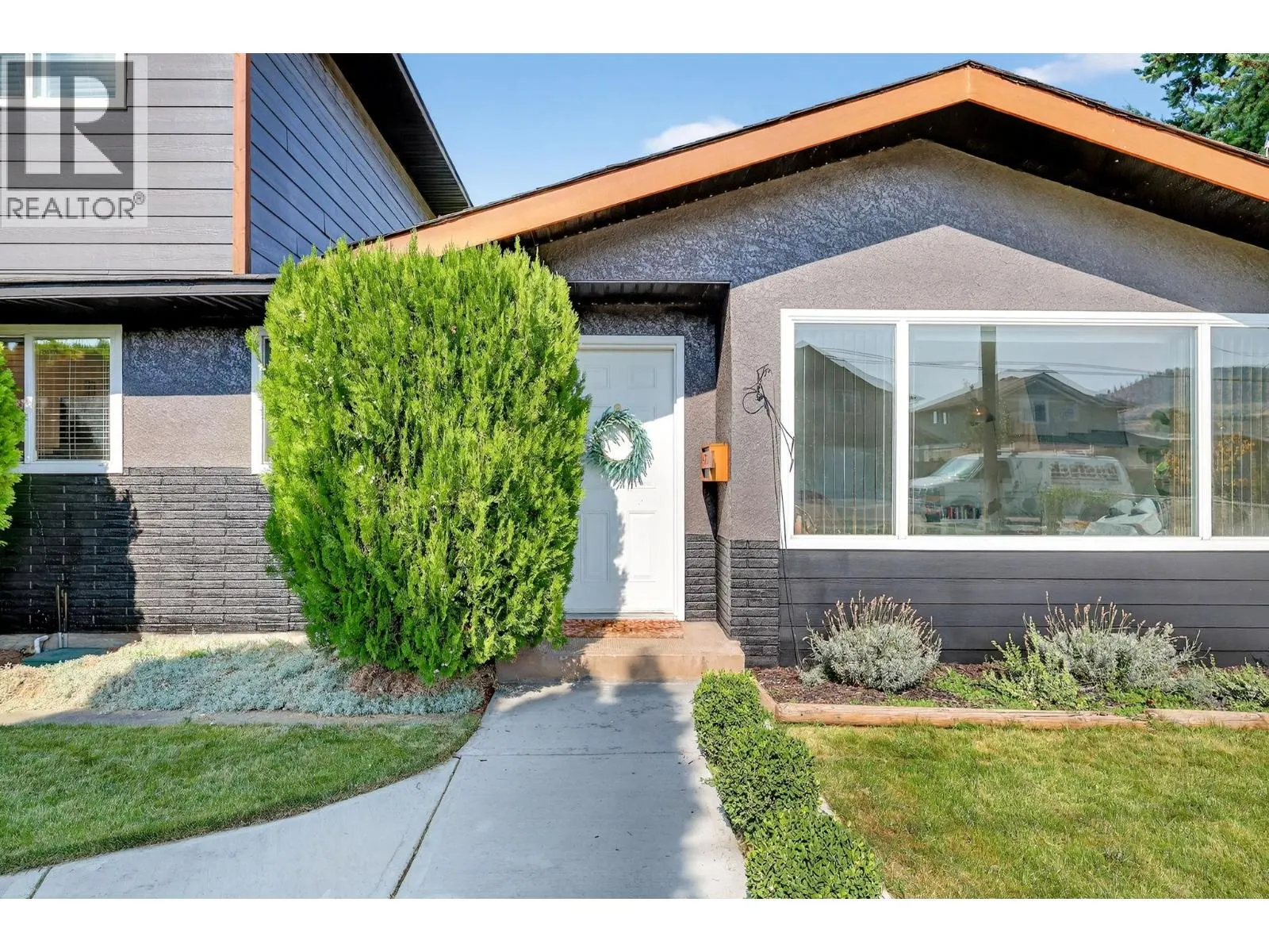 420 Hardie Road