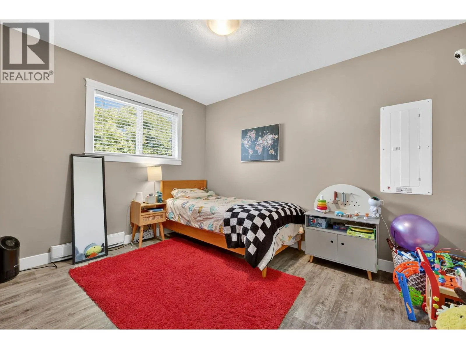 420 Hardie Road