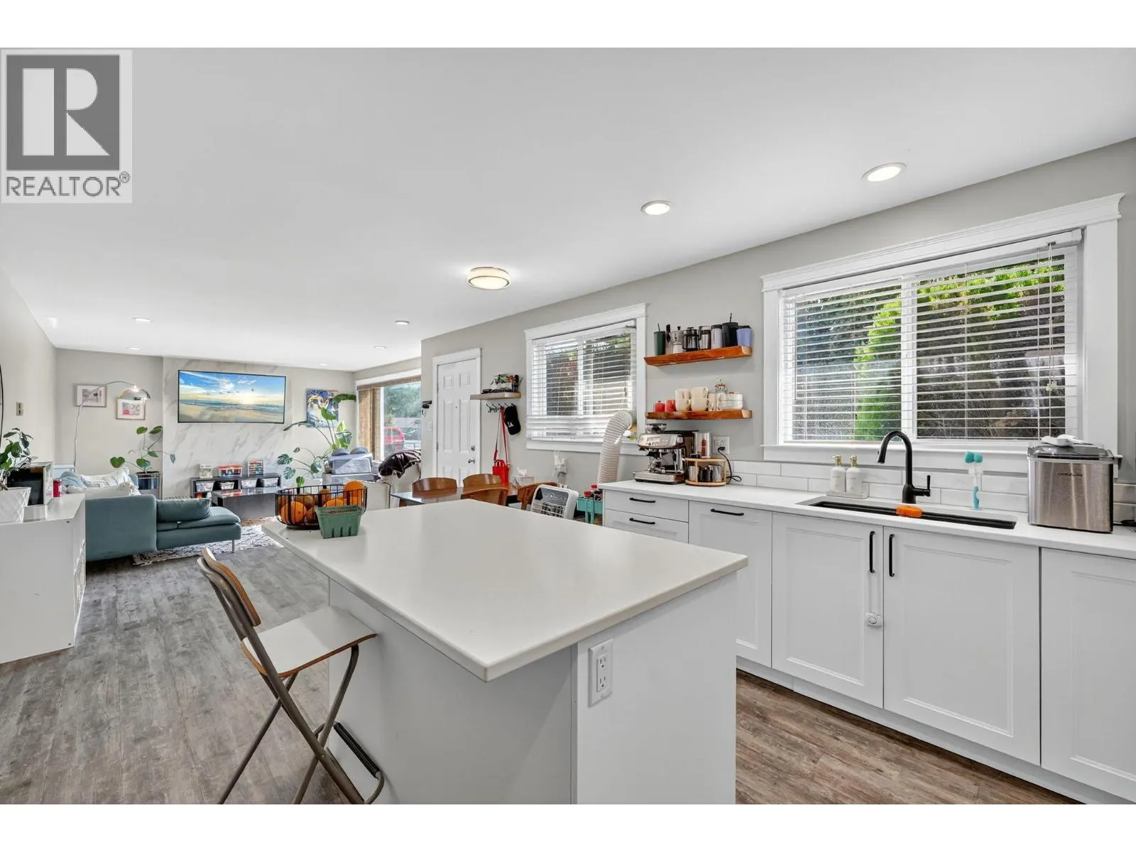 420 Hardie Road