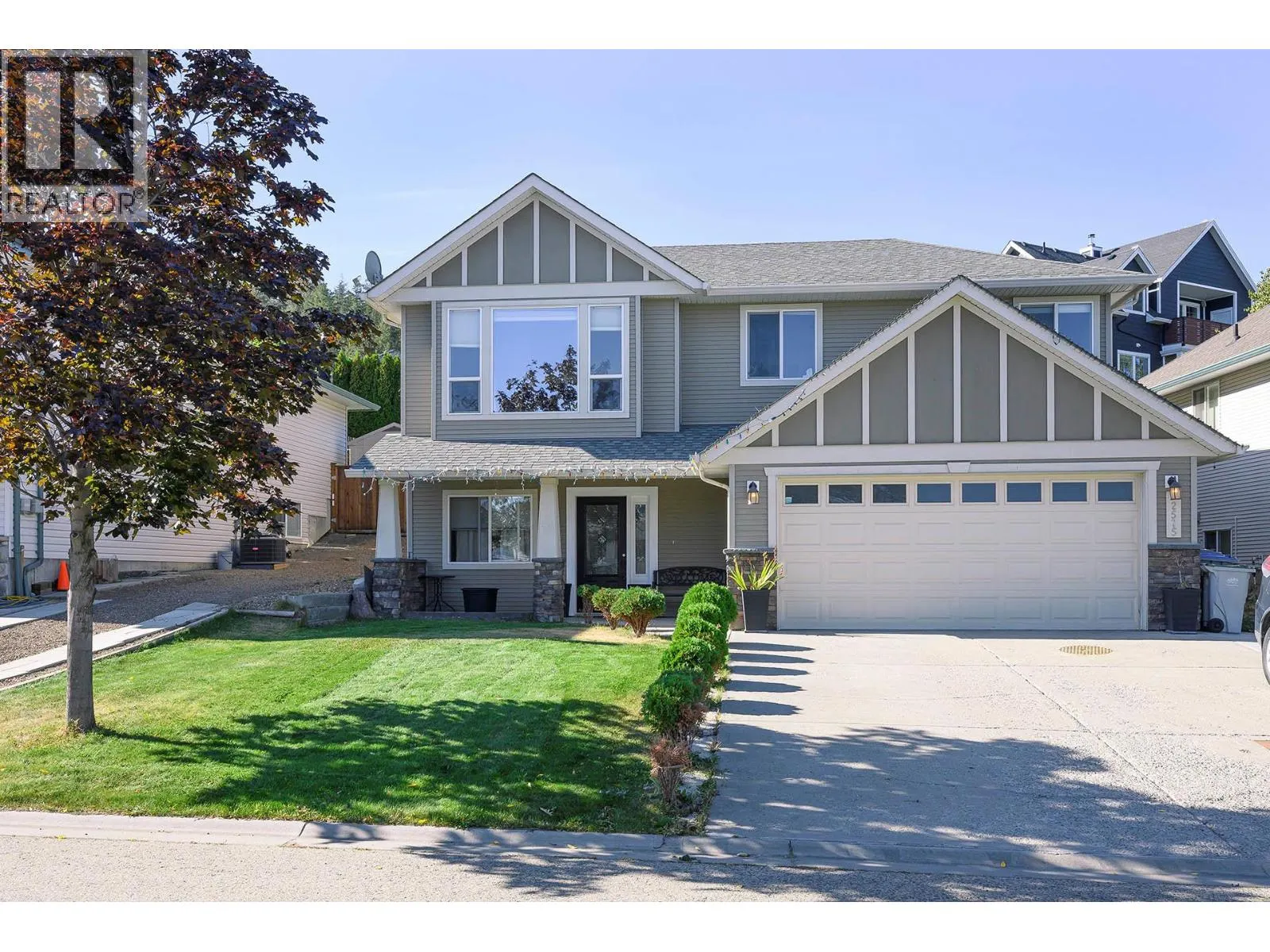 2575 BENTALL Drive