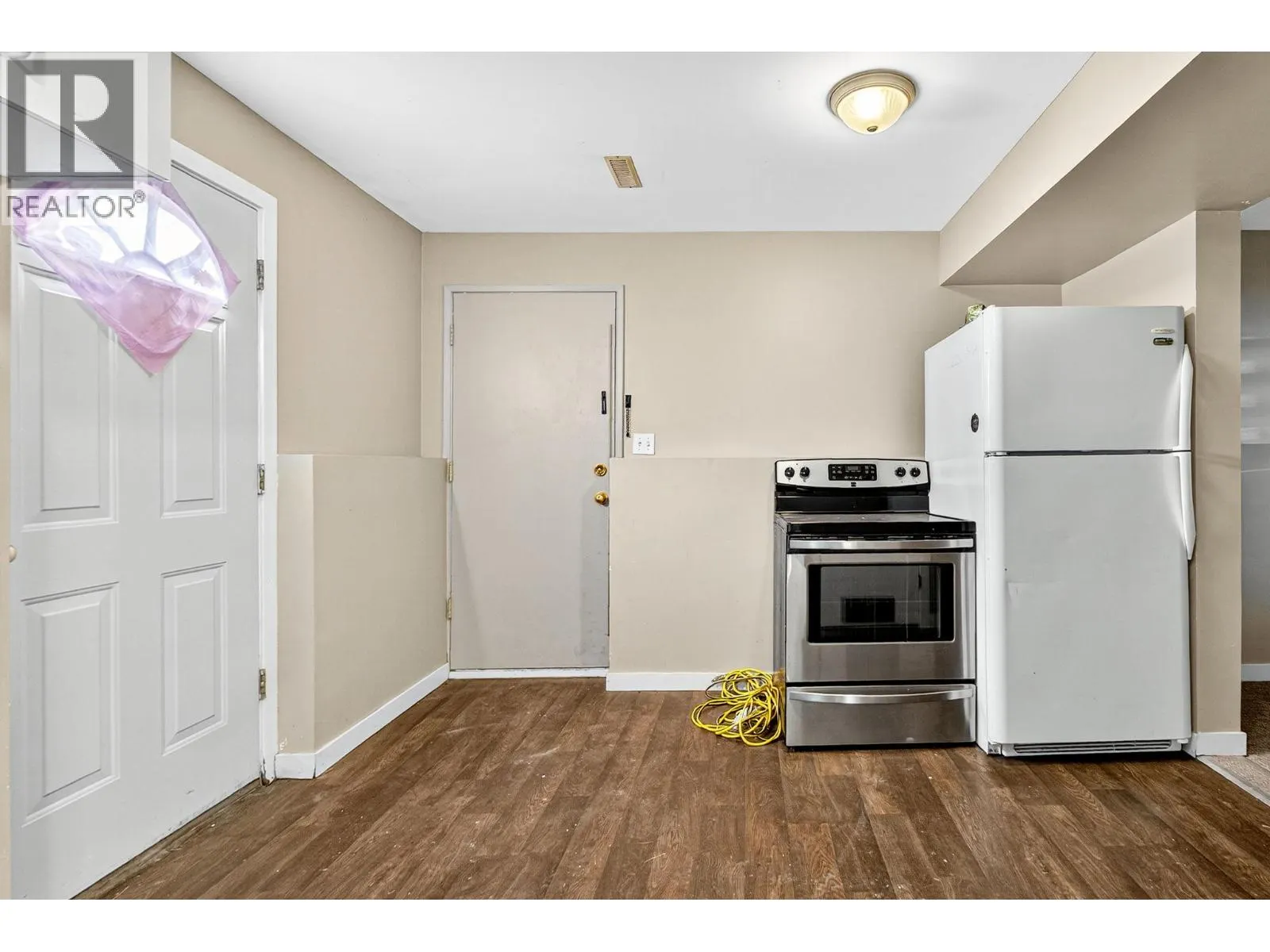 3656 Dunbarton Road