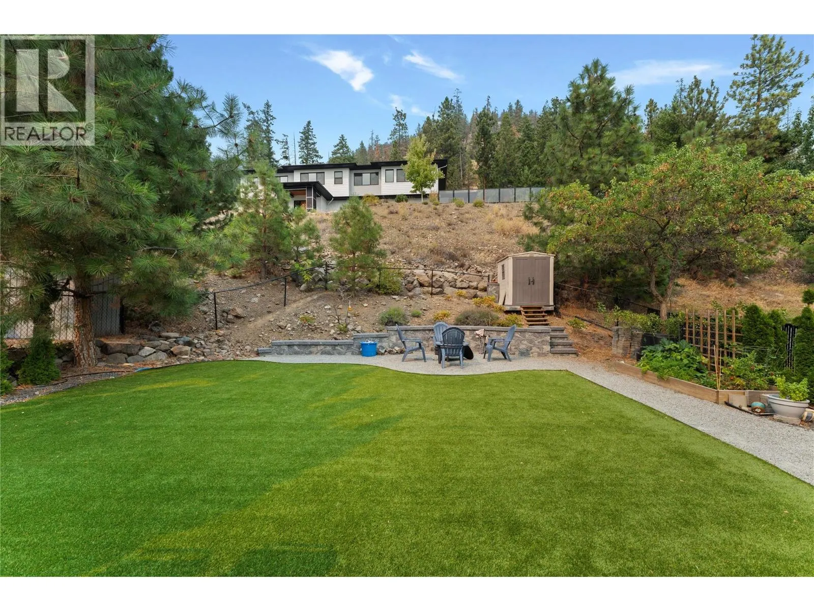 2334 Shannon Heights Place