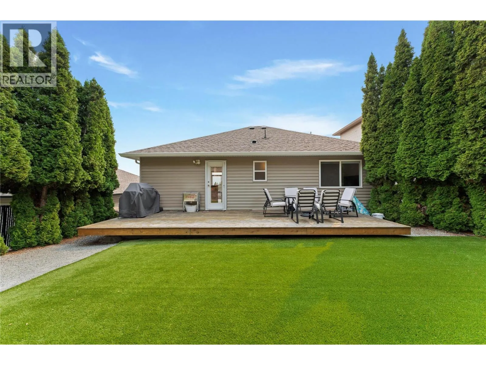 2334 Shannon Heights Place