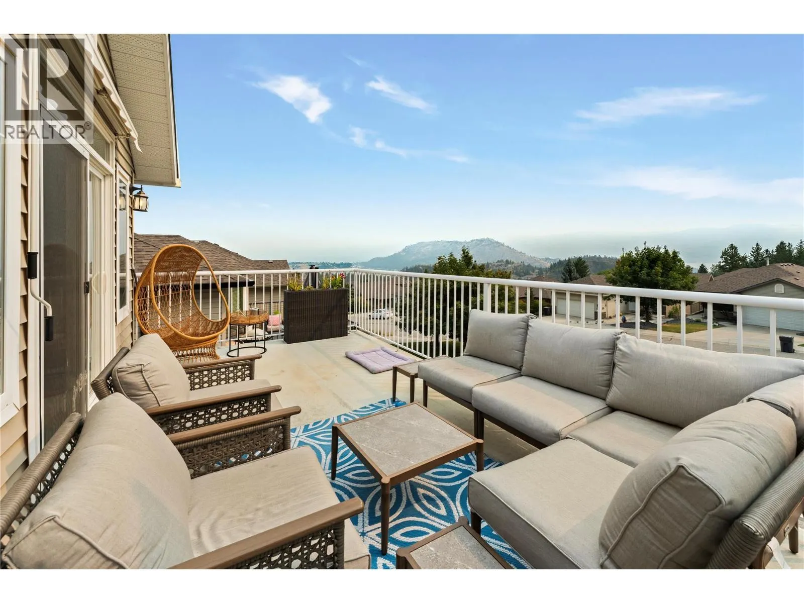 2334 Shannon Heights Place