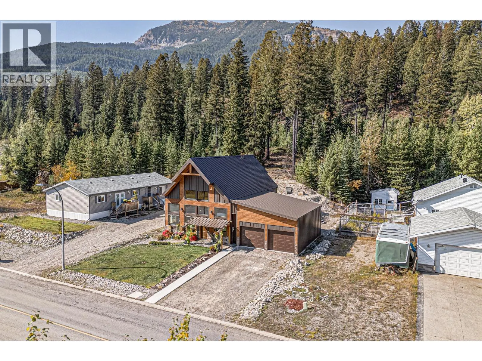 61 DEERBORNE Drive