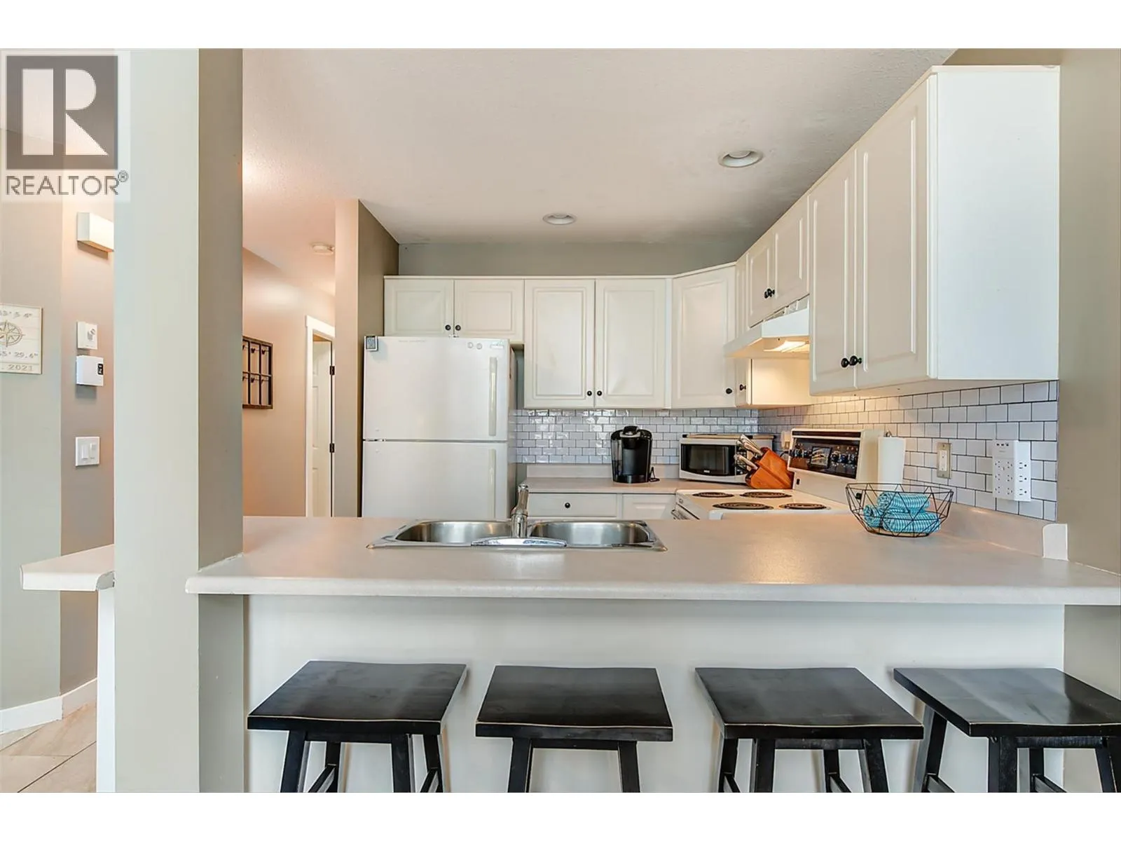 5977 Snow Pines Crescent Unit# 116D