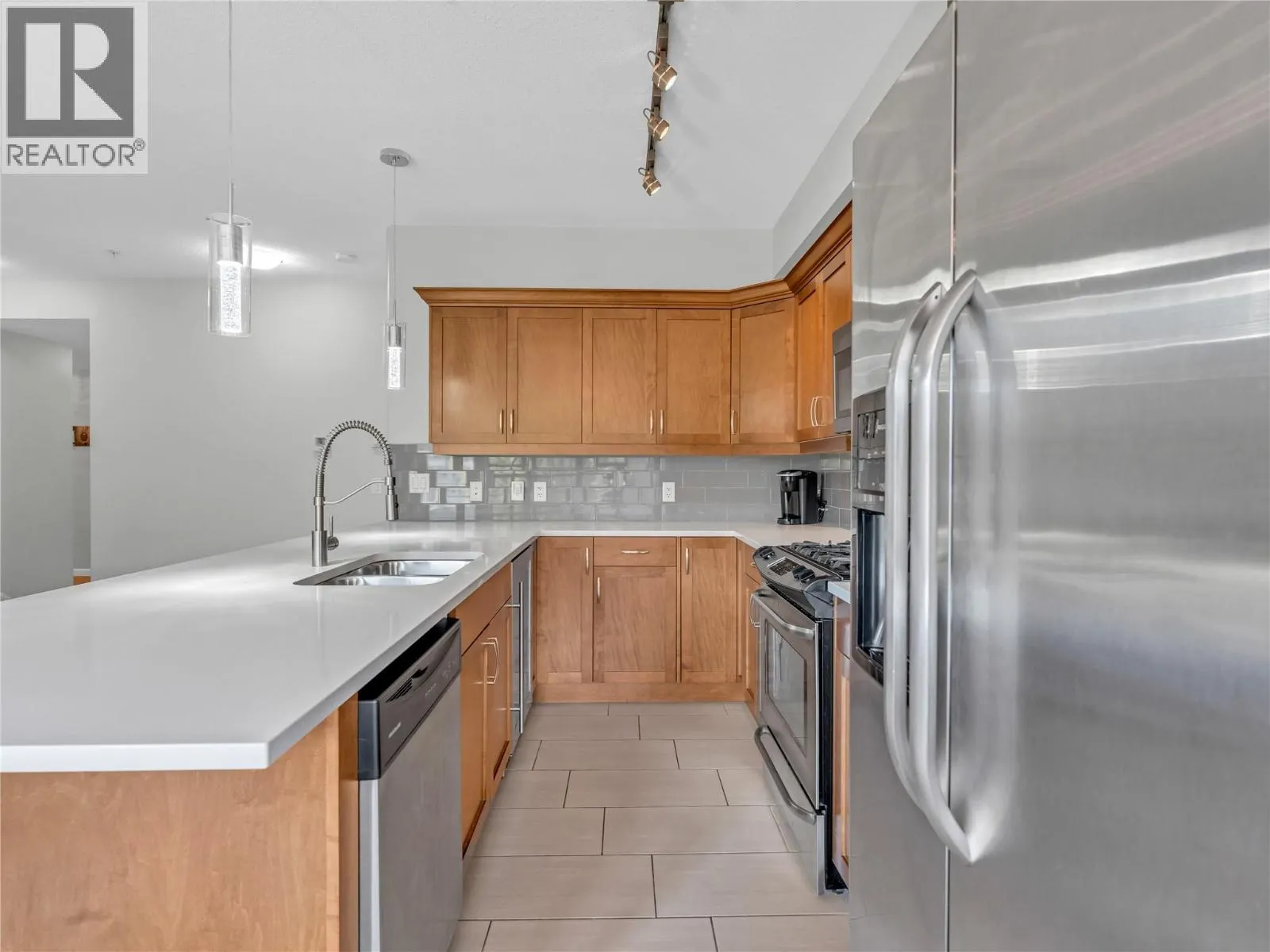 3589 SKAHA LAKE Road Unit# 303