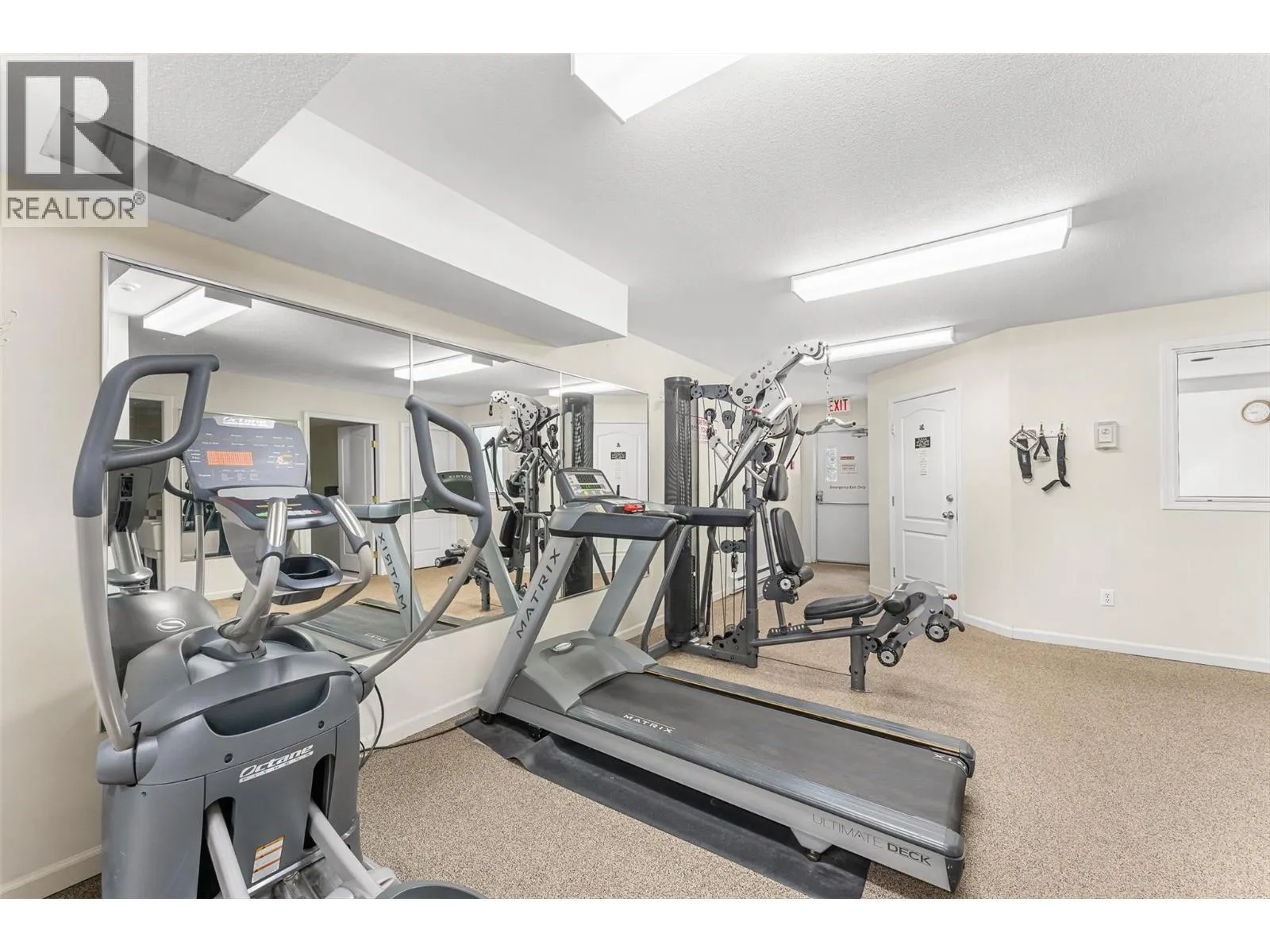 3163 Richter Street Unit# 413