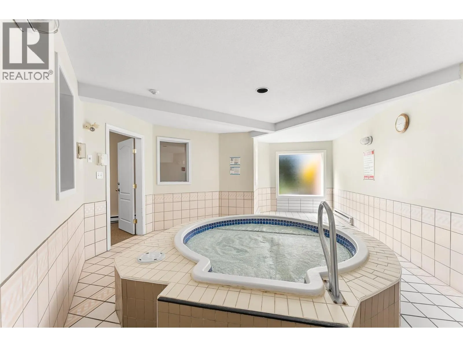 3163 Richter Street Unit# 413