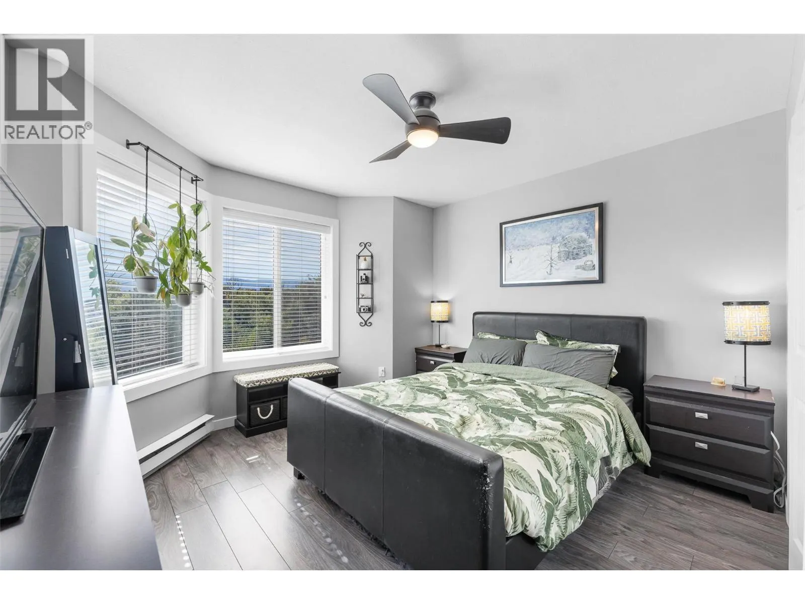 3163 Richter Street Unit# 413