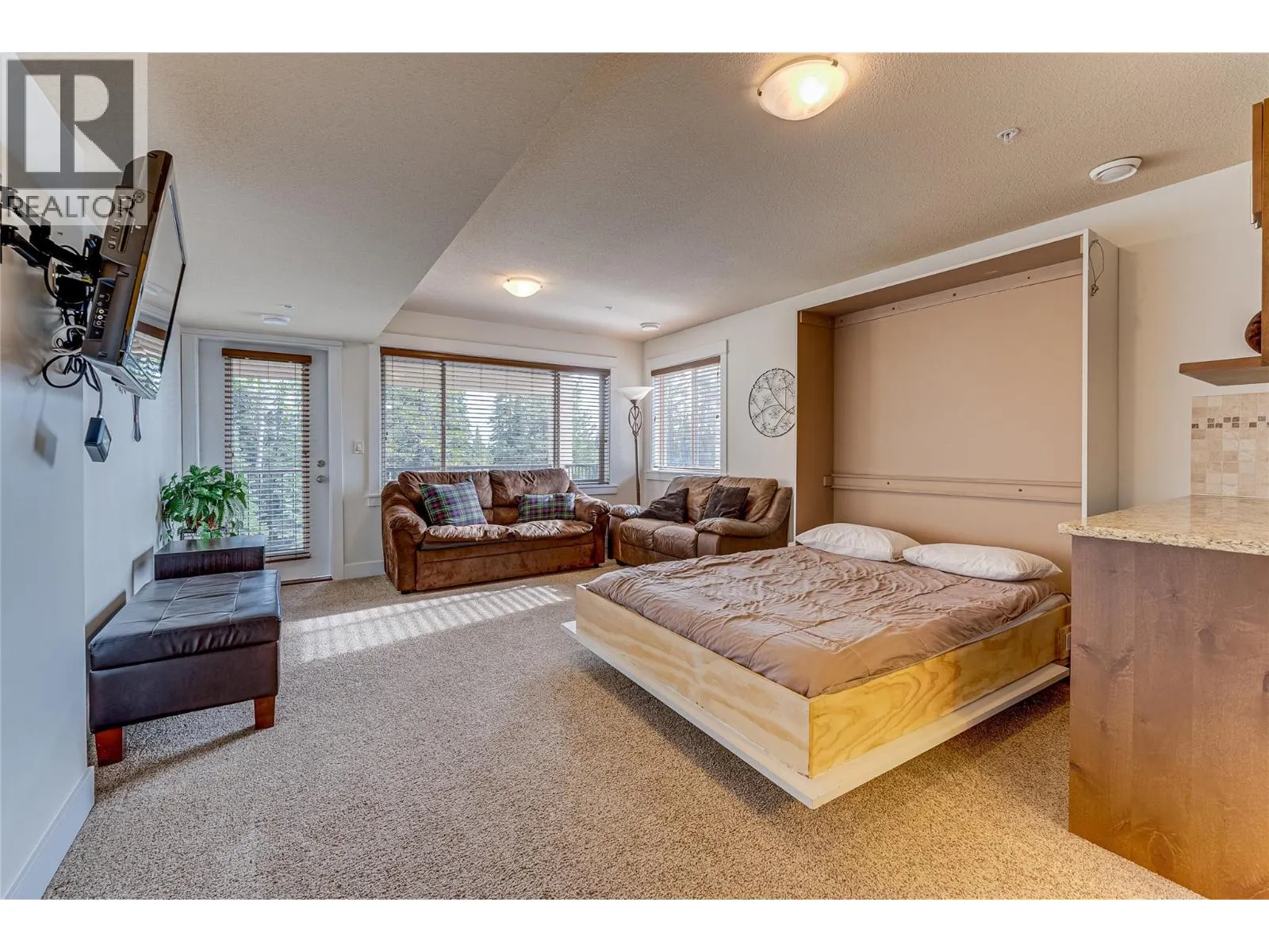 130 Arnica Lane