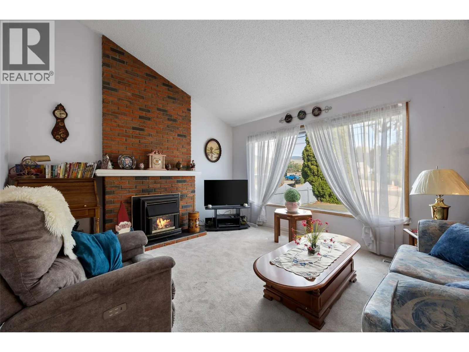2341 Tranquille Road