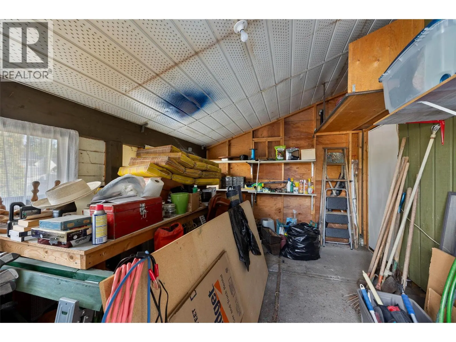 2341 Tranquille Road