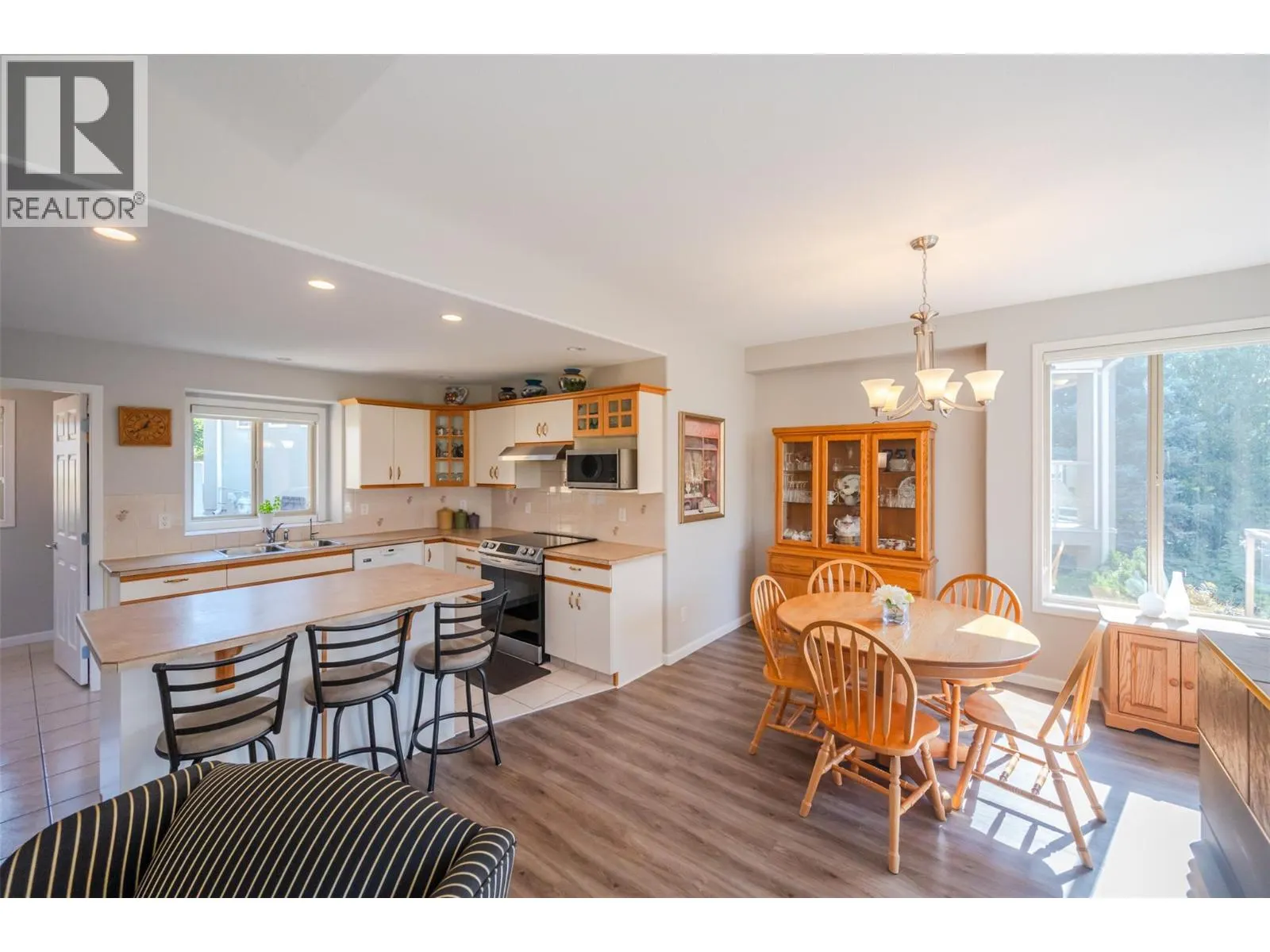 3604 LOBELIA Drive