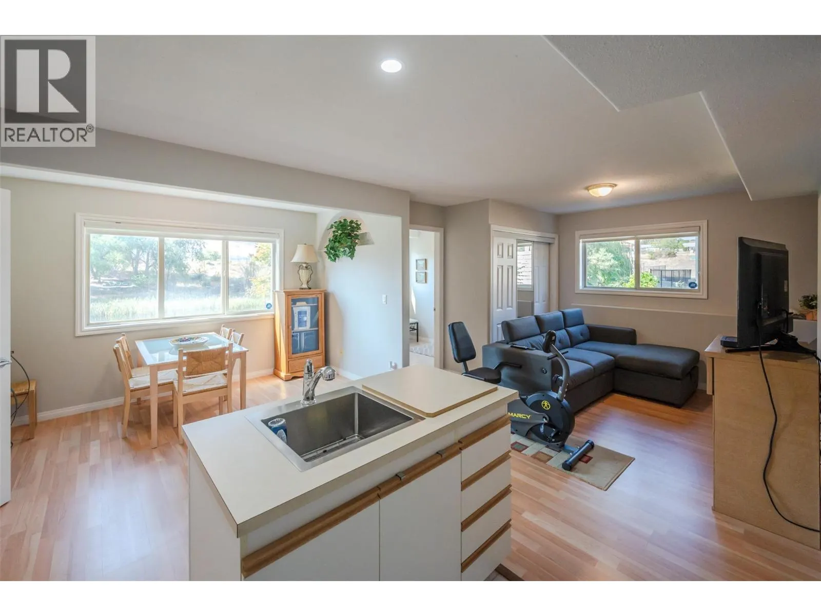 3604 LOBELIA Drive