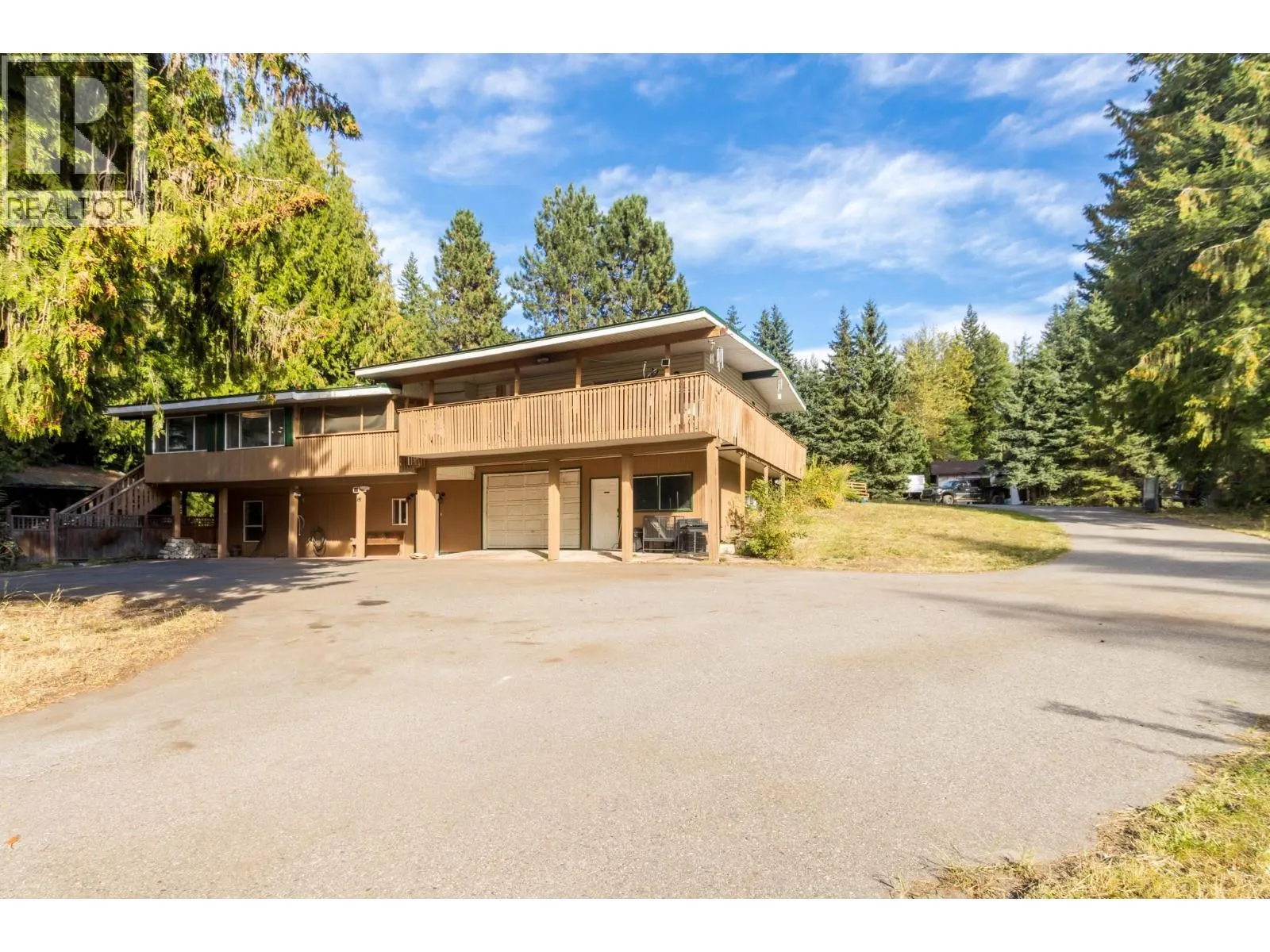 5246 Mayfair Road SE