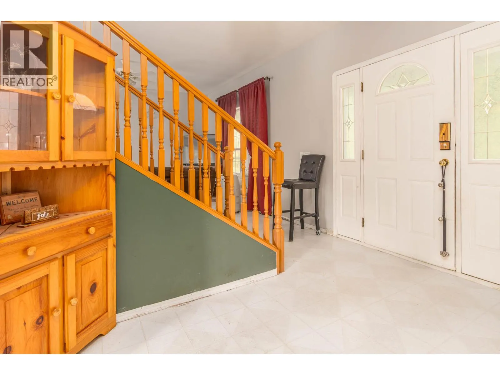 3695 Malakwa Loop Road