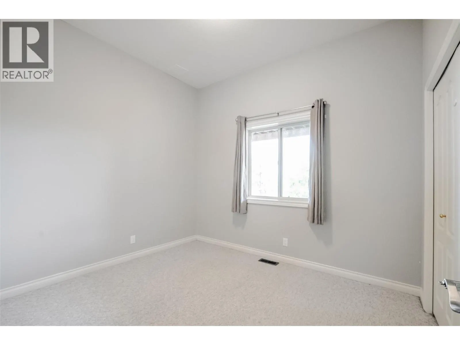 1180 Ray Road