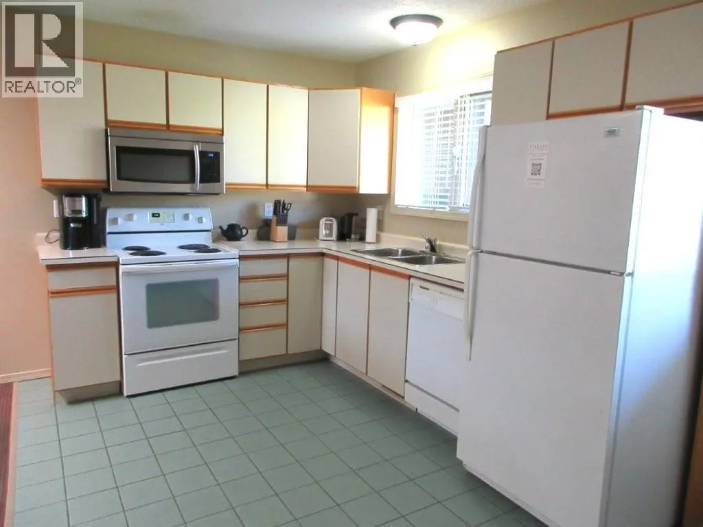 415 Commonwealth Road Unit# 2526