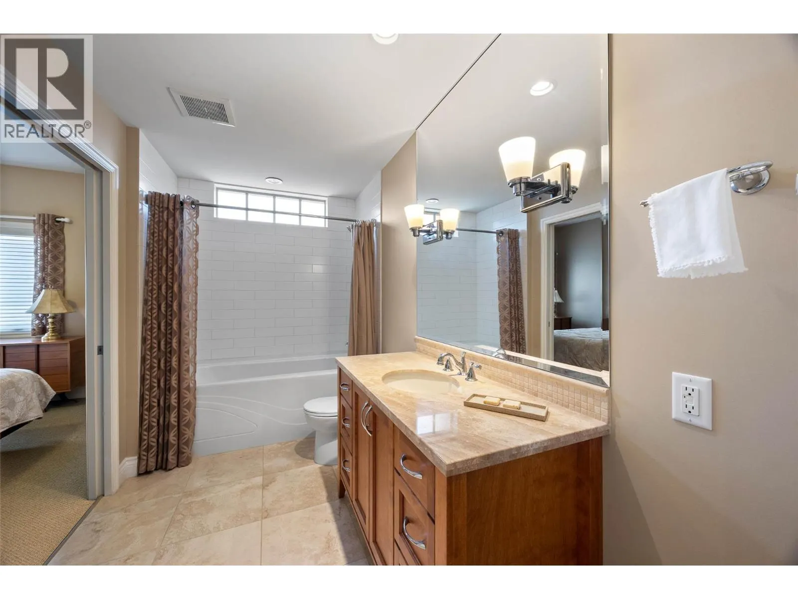 370 Battle Street Unit# 202