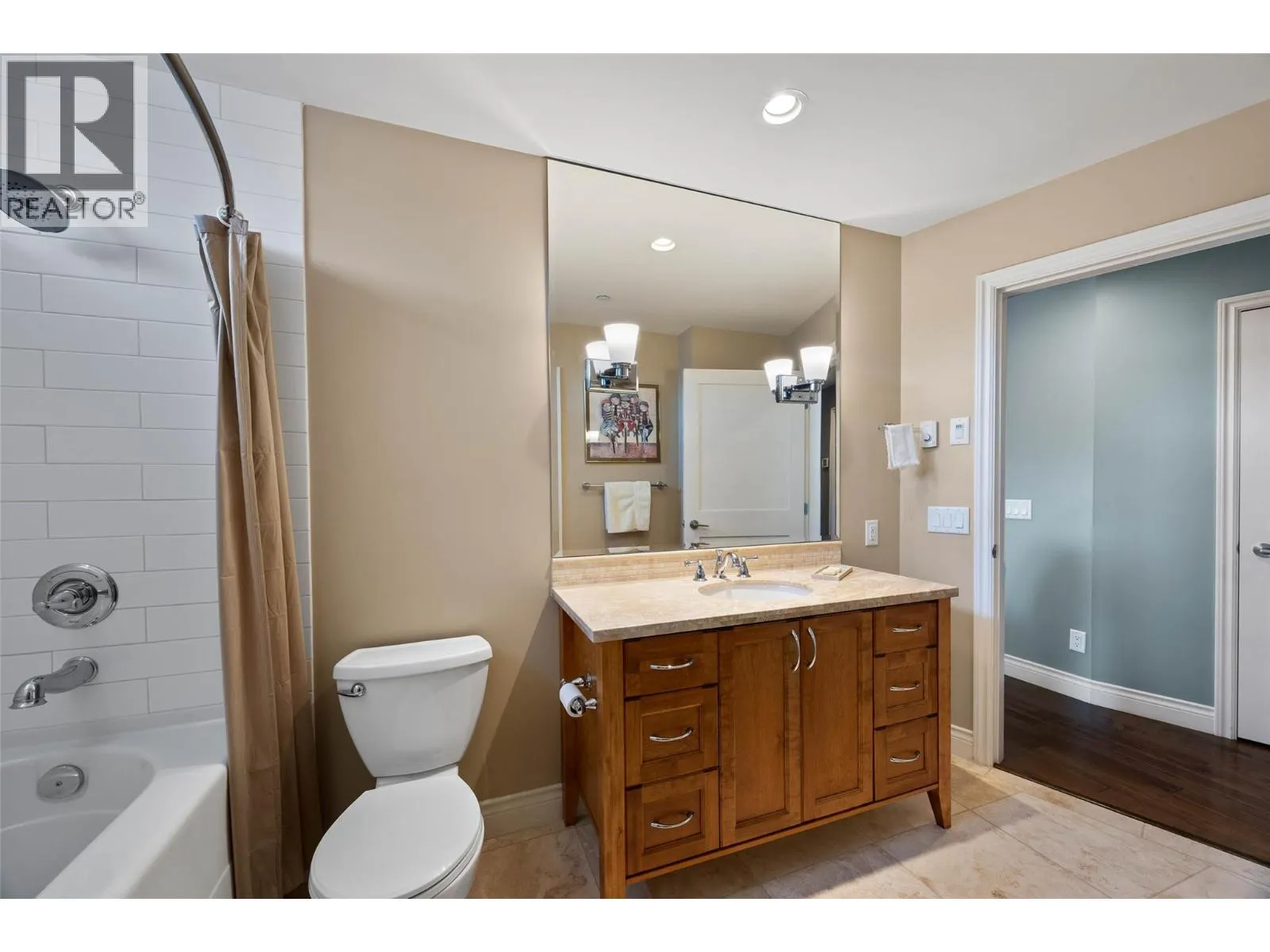 370 Battle Street Unit# 202