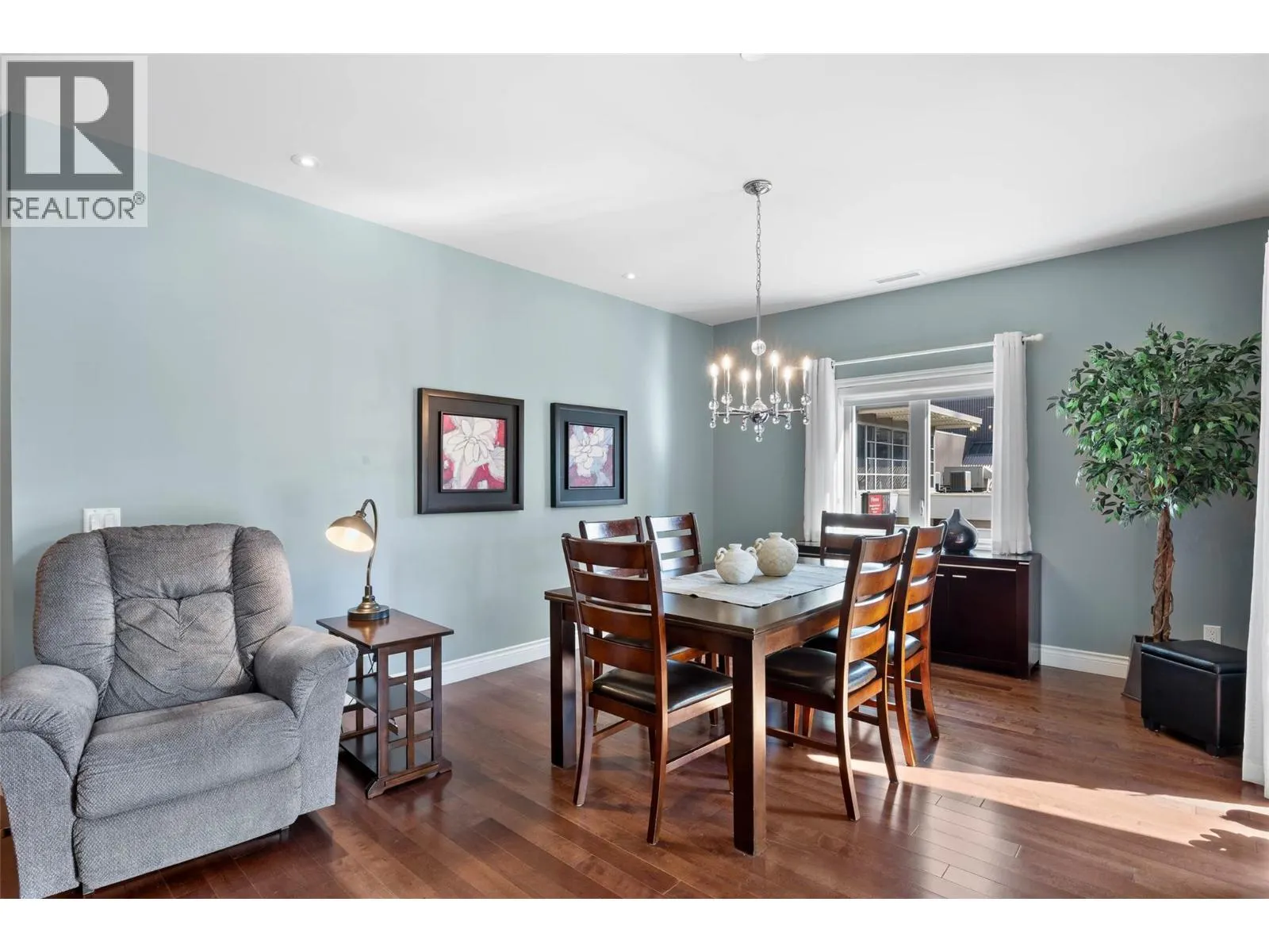 370 Battle Street Unit# 202
