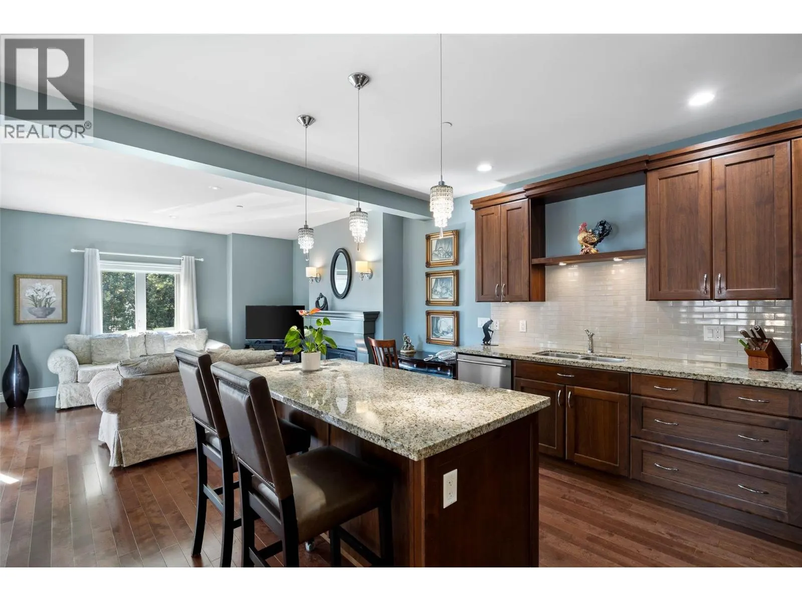 370 Battle Street Unit# 202