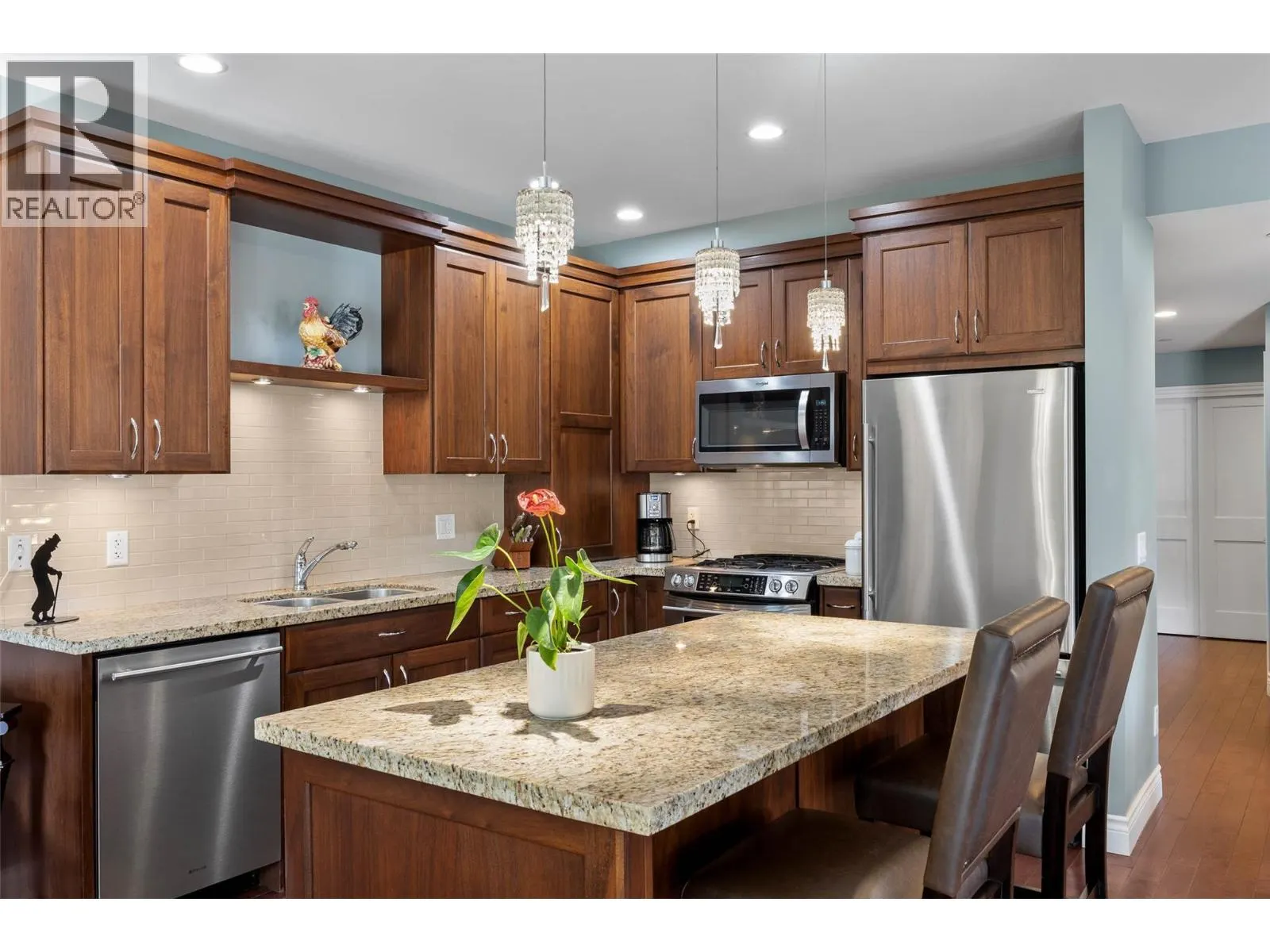 370 Battle Street Unit# 202