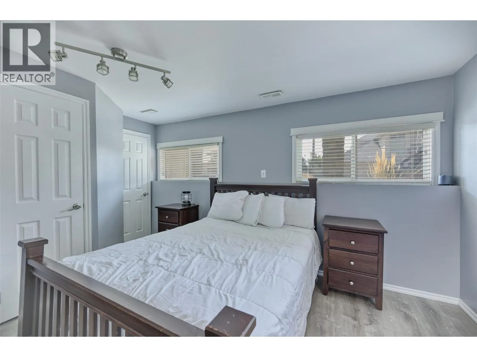 52 HARBOUR KEY Drive