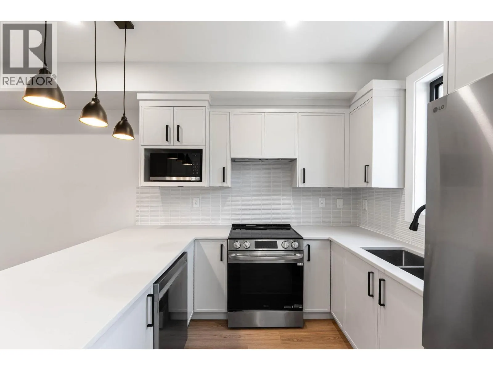 3590 Redecopp Road Unit# 2