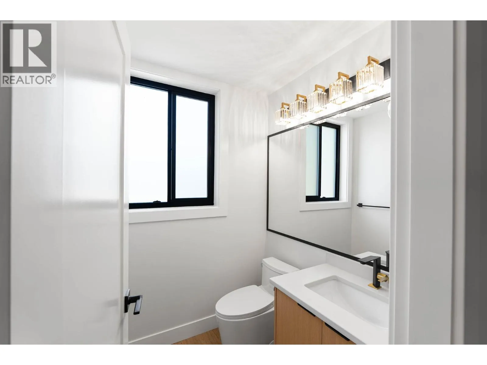 3590 Redecopp Road Unit# 2