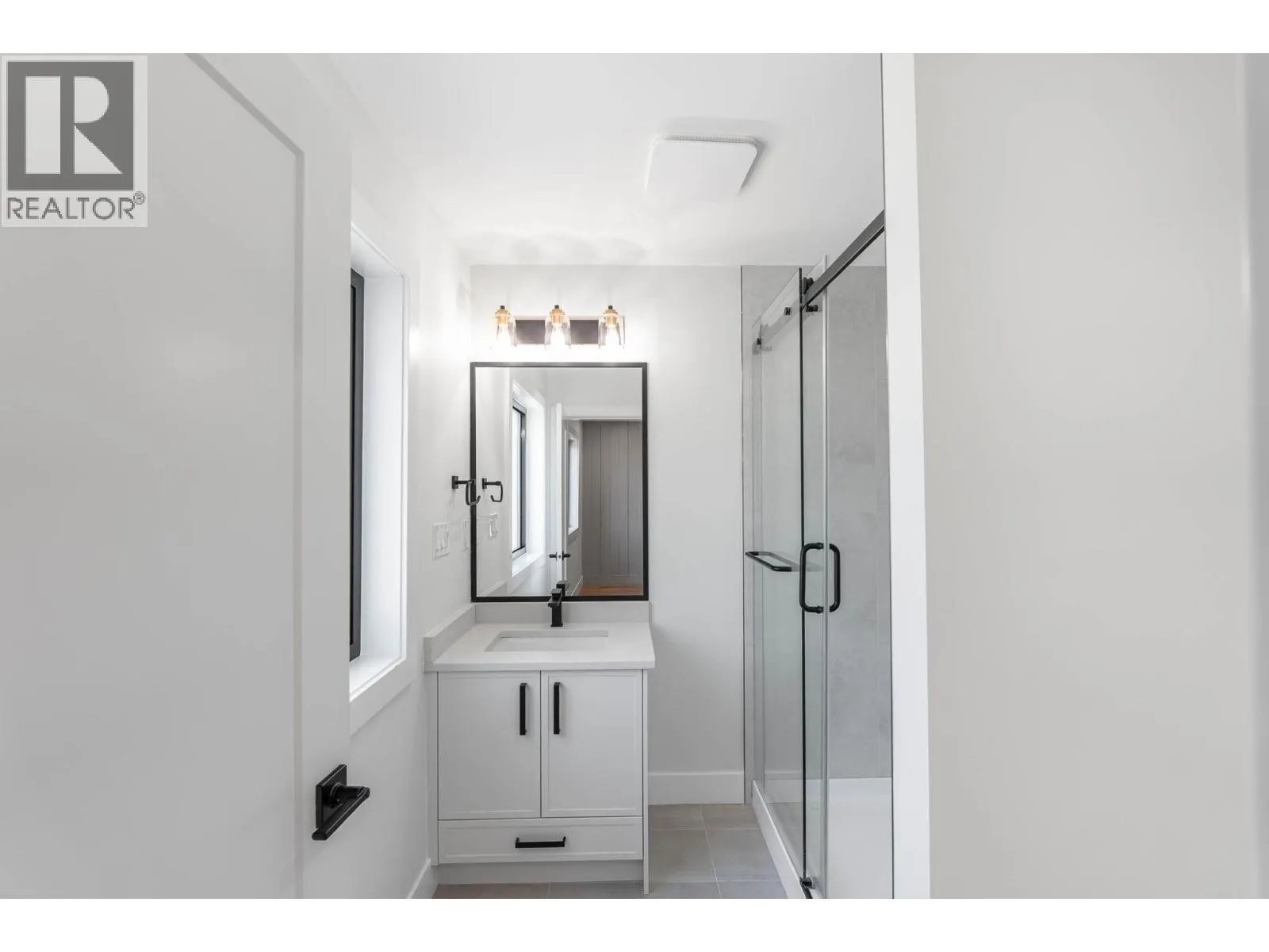 3590 Redecopp Road Unit# 2