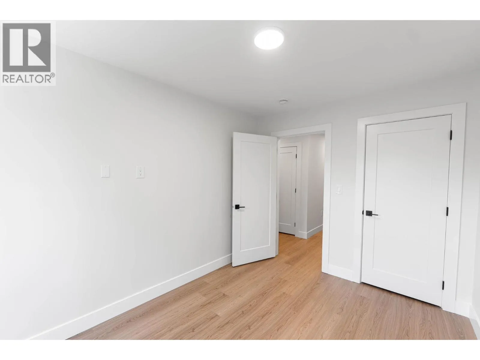 3590 Redecopp Road Unit# 2