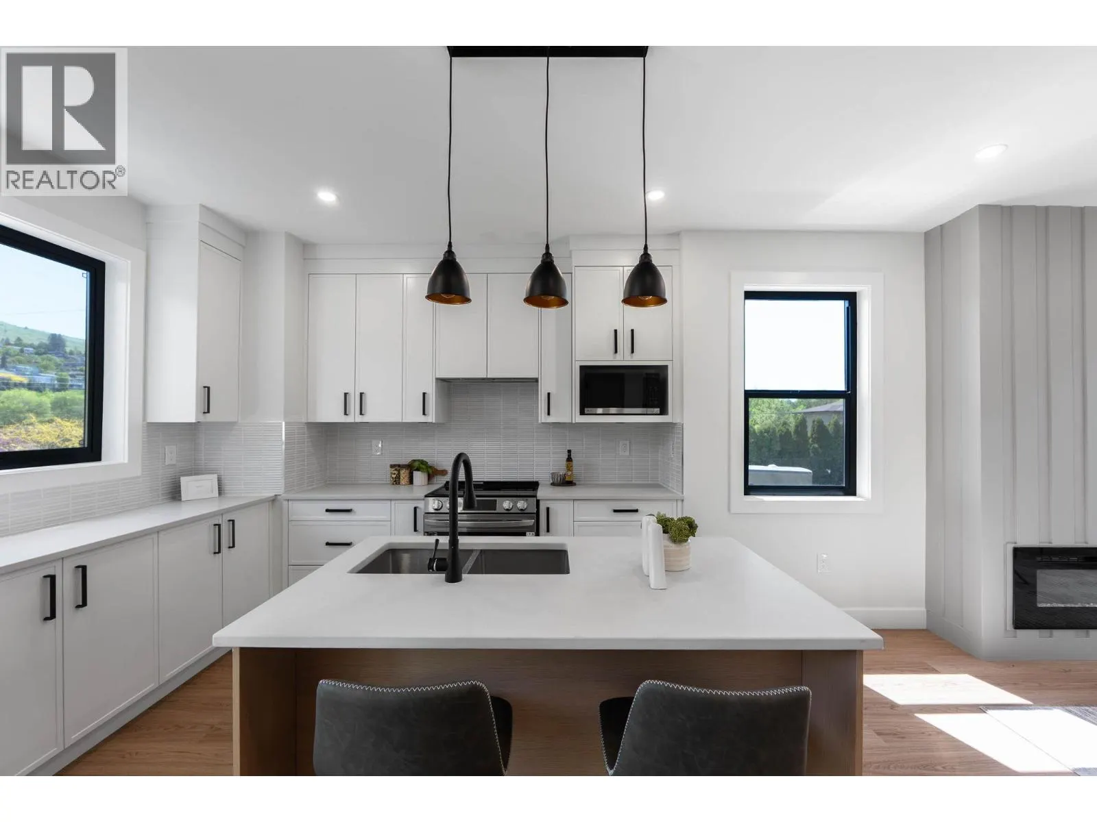 3590 Redecopp Road Unit# 5