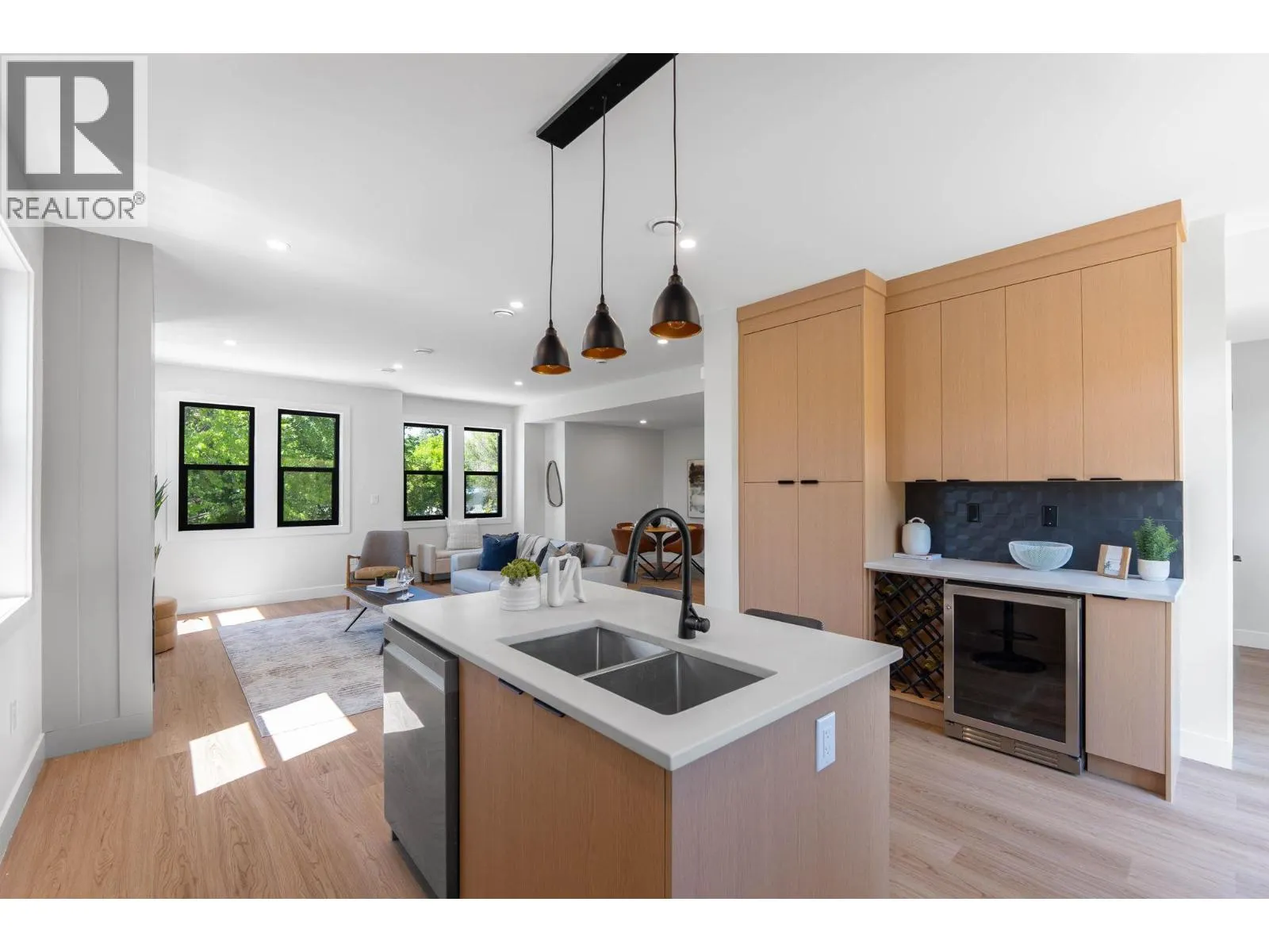 3590 Redecopp Road Unit# 5