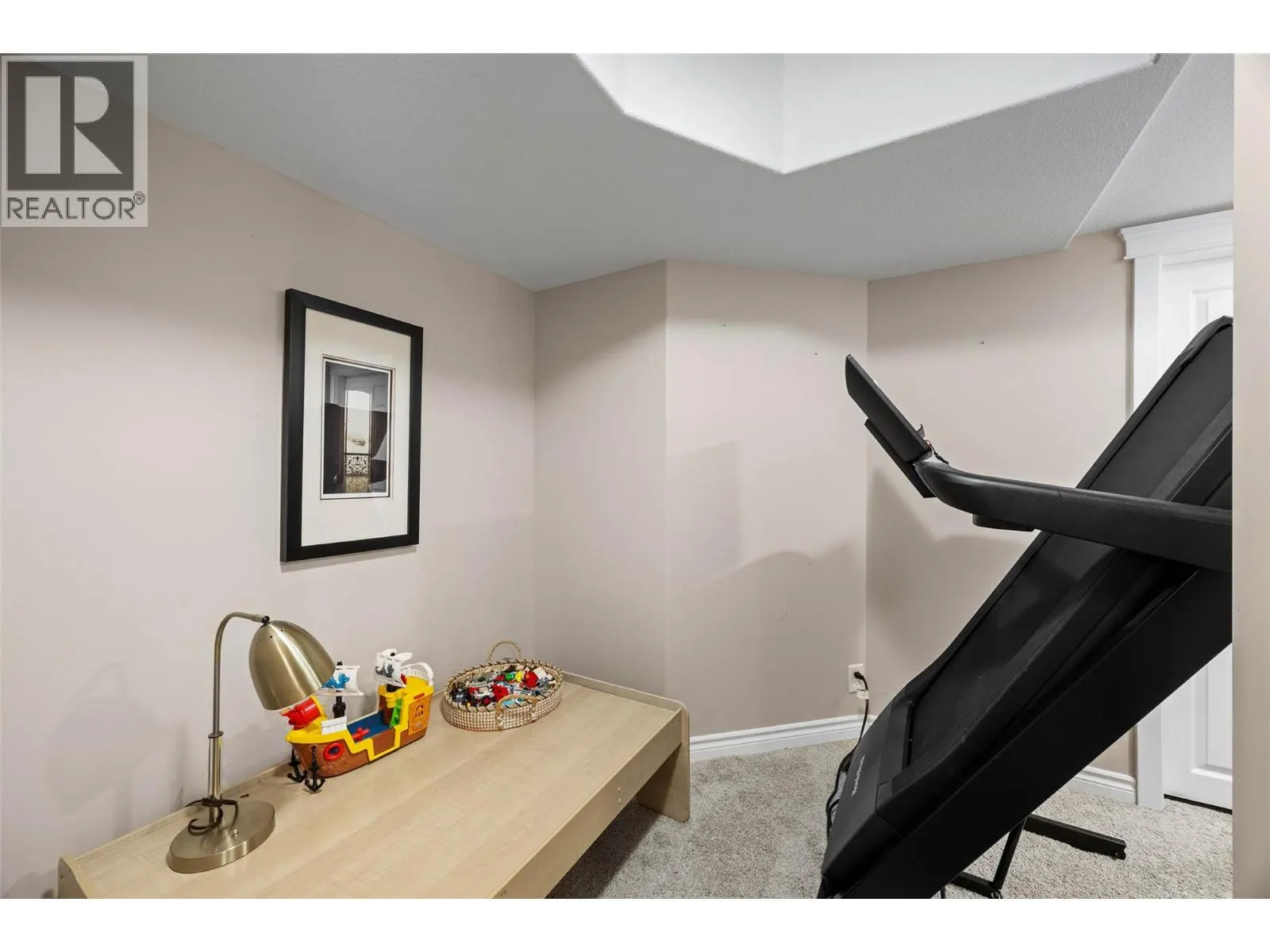 833 Bramble Place