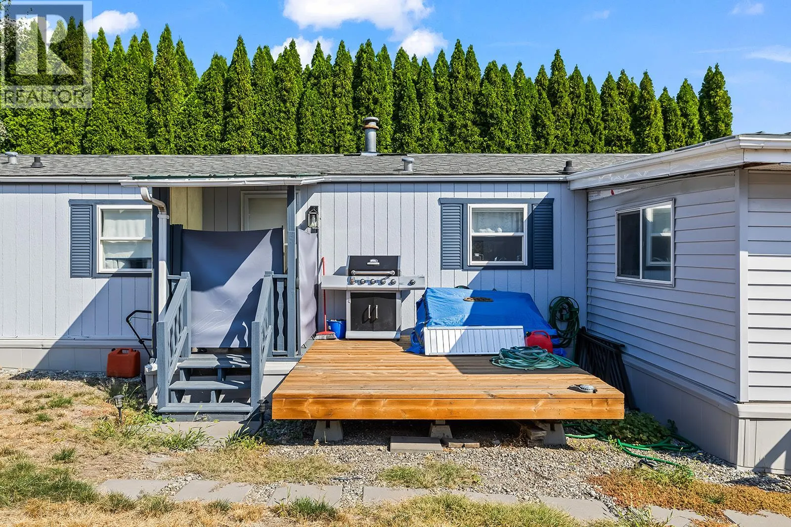 3381 Village Green Way
