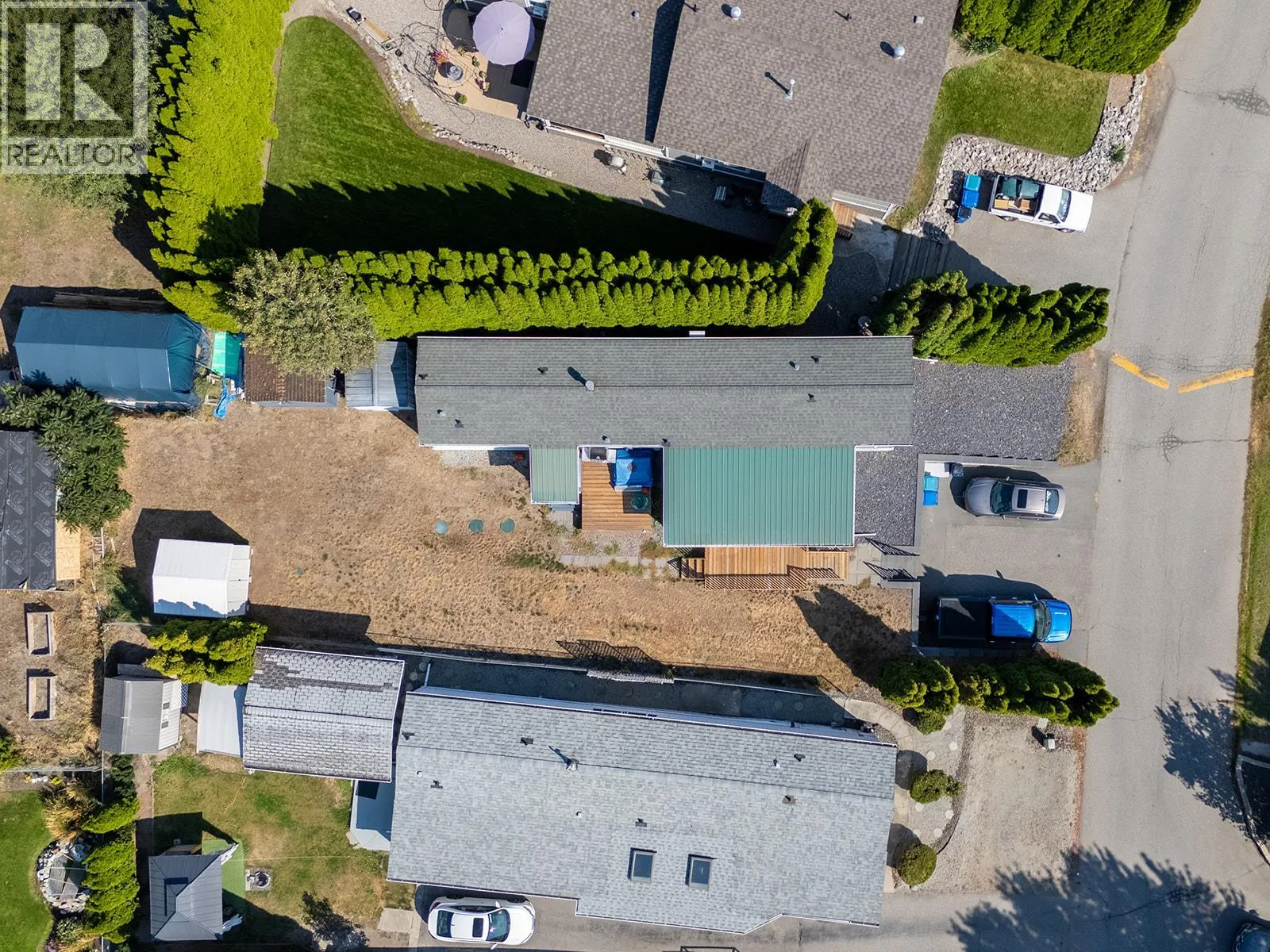 3381 Village Green Way