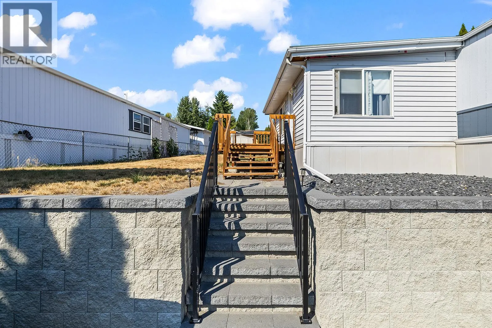 3381 Village Green Way
