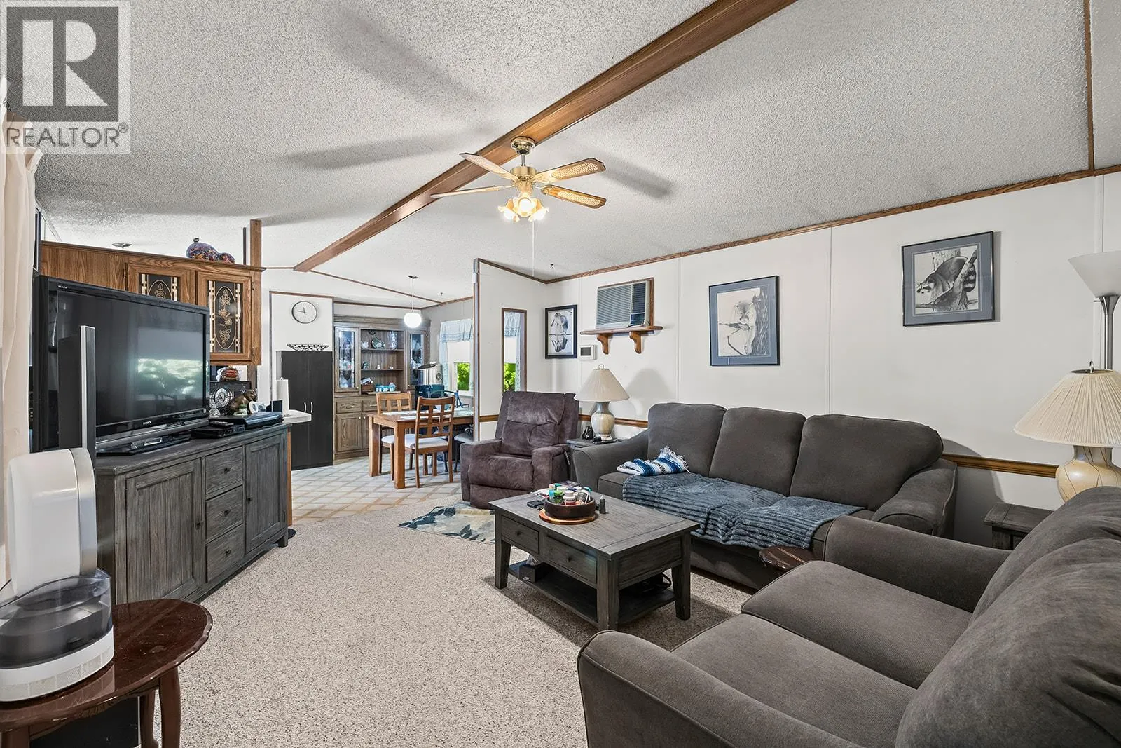 3381 Village Green Way