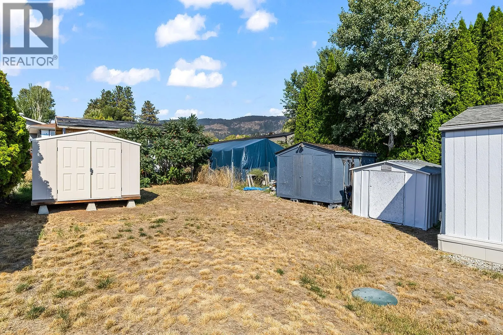 3381 Village Green Way