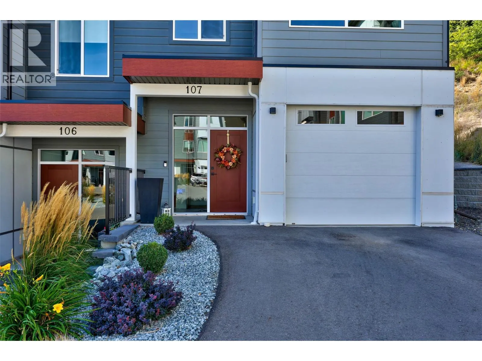 107 RIVER GATE Drive