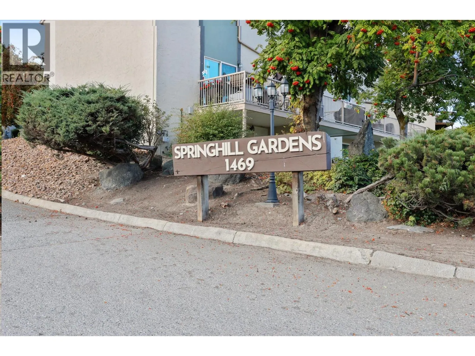 1469 Springhill Drive Unit# 24