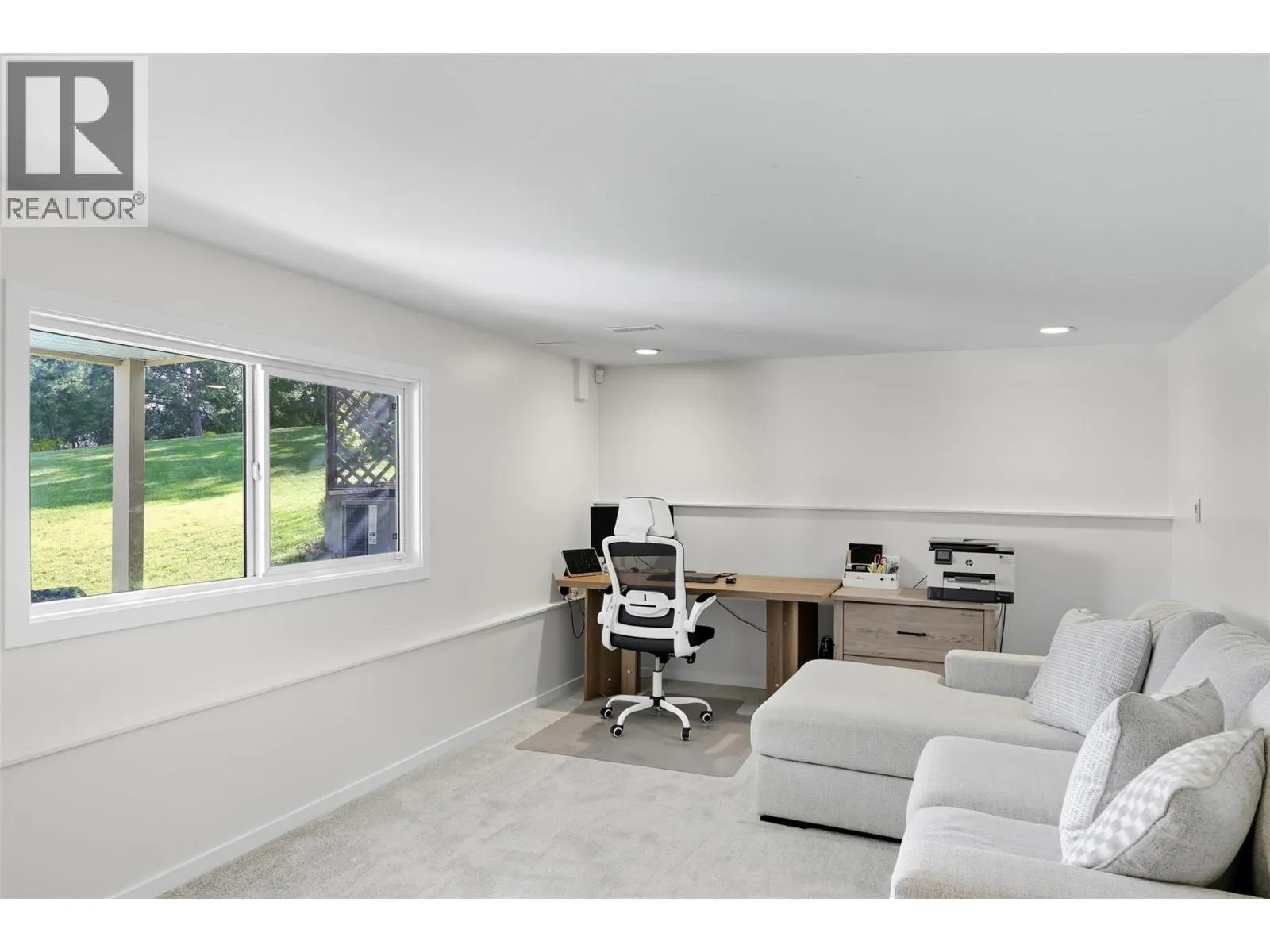 1469 Springhill Drive Unit# 24