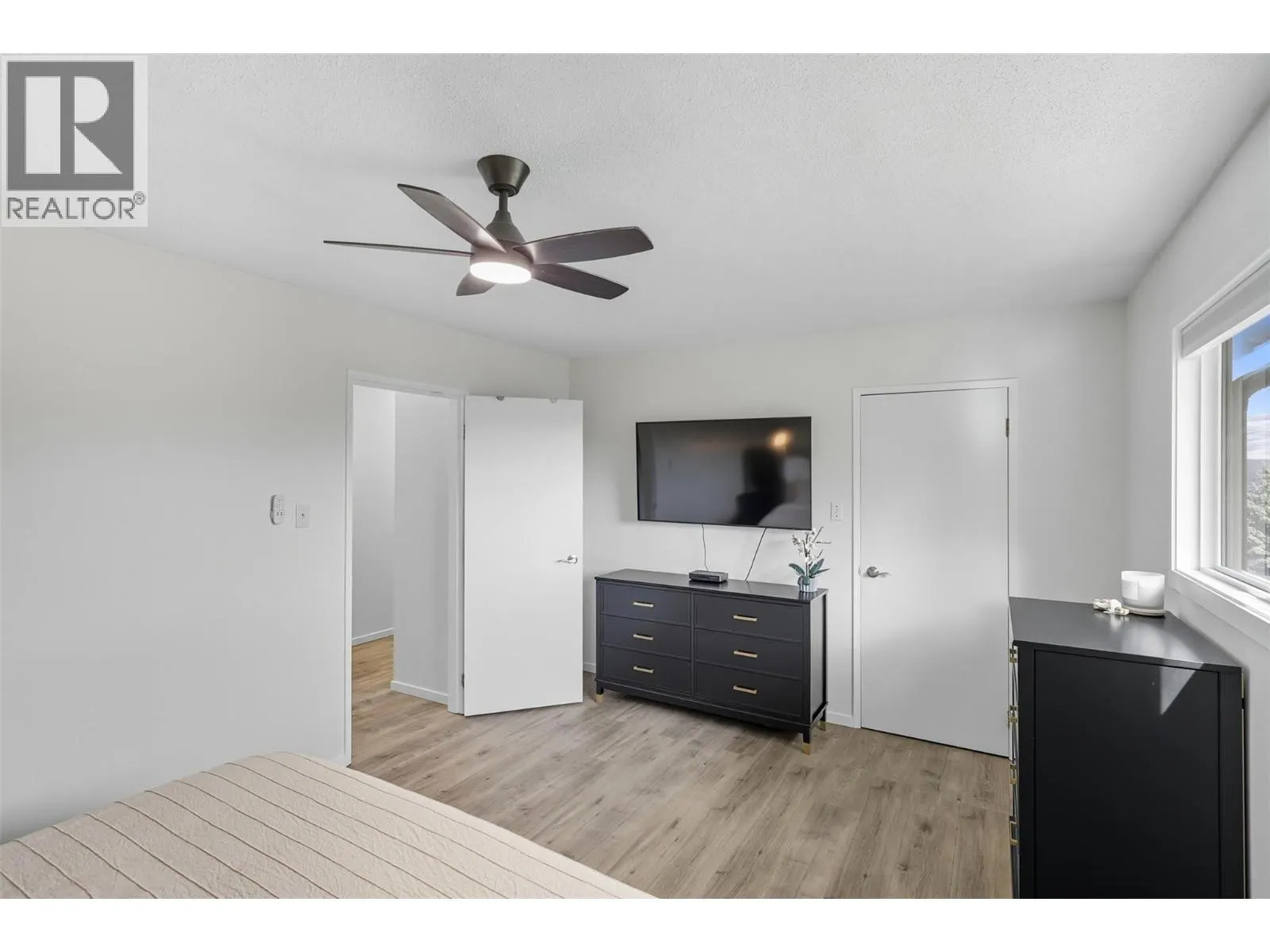 1469 Springhill Drive Unit# 24