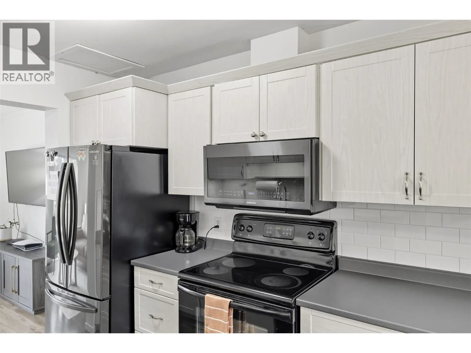 1469 Springhill Drive Unit# 24