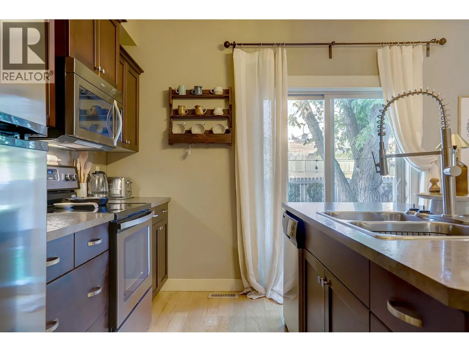 4900 Heritage Drive Unit# 1102