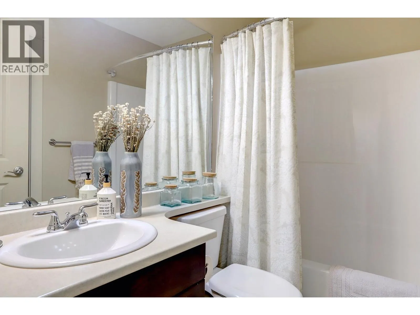 4900 Heritage Drive Unit# 1102